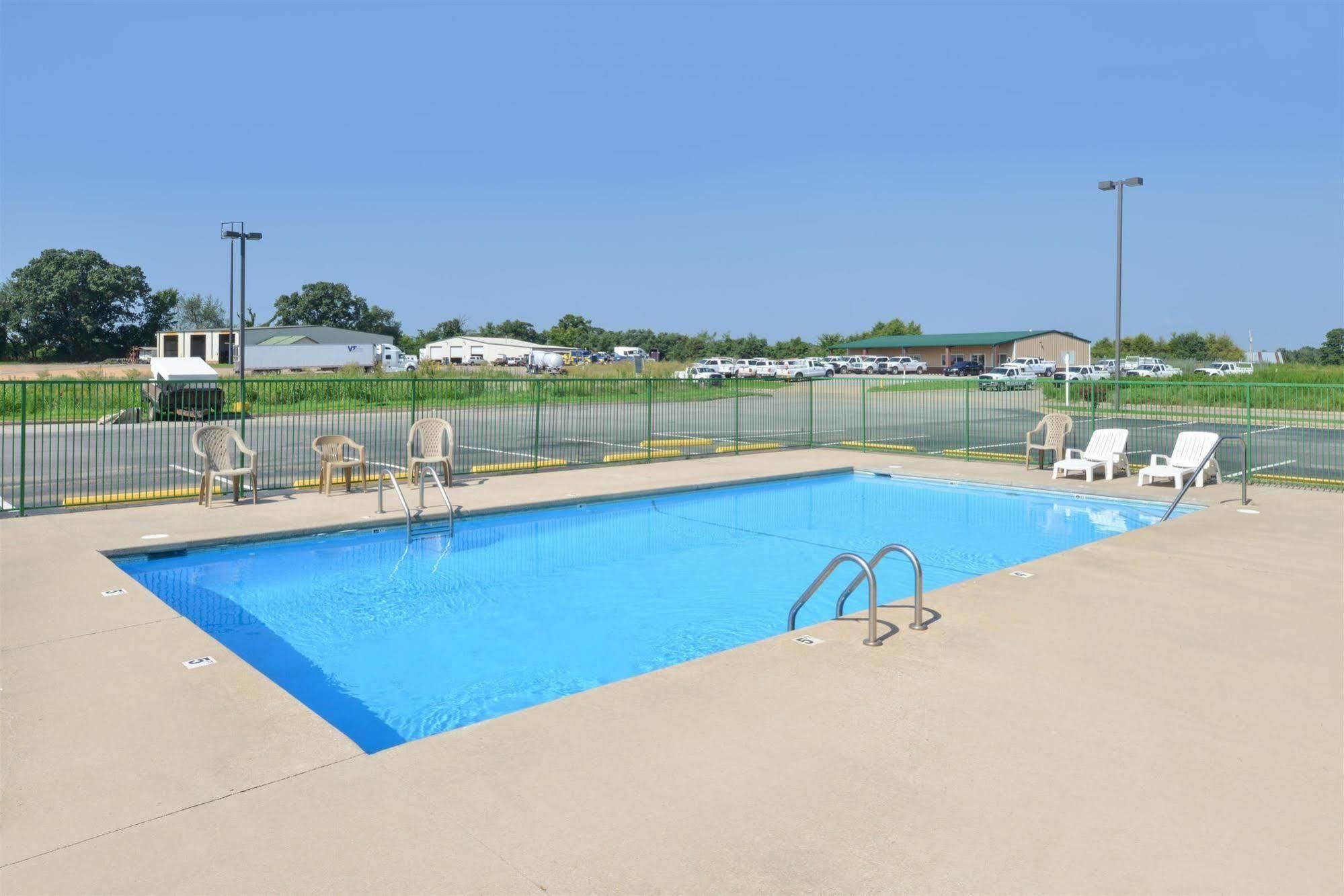 Americas Best Value Inn 오작스 외부 사진