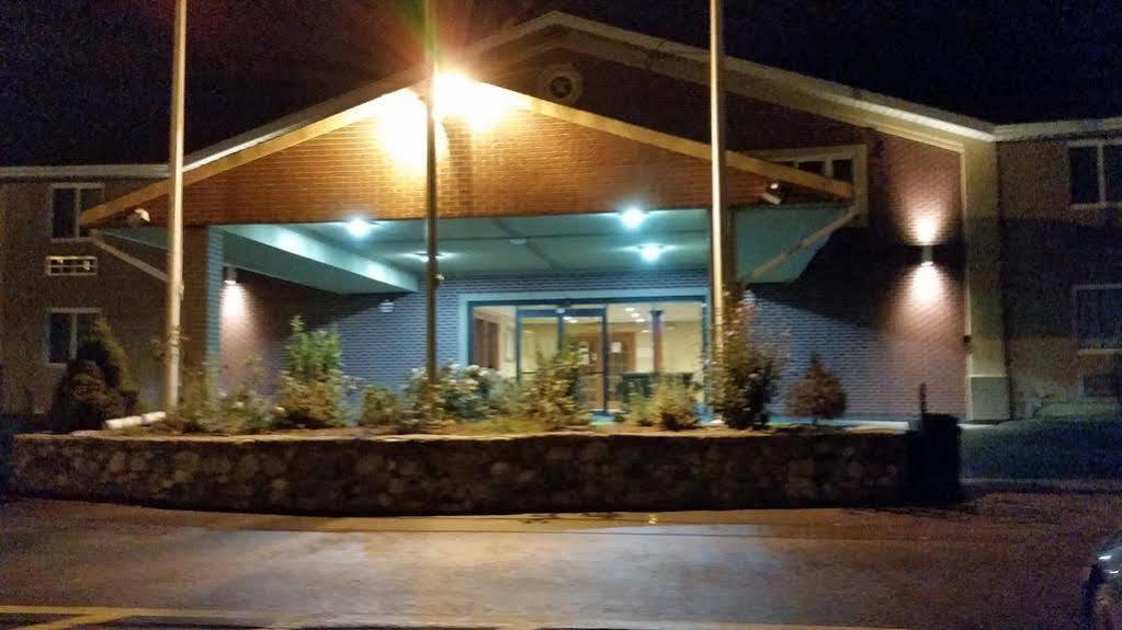 Americas Best Value Inn 오작스 외부 사진
